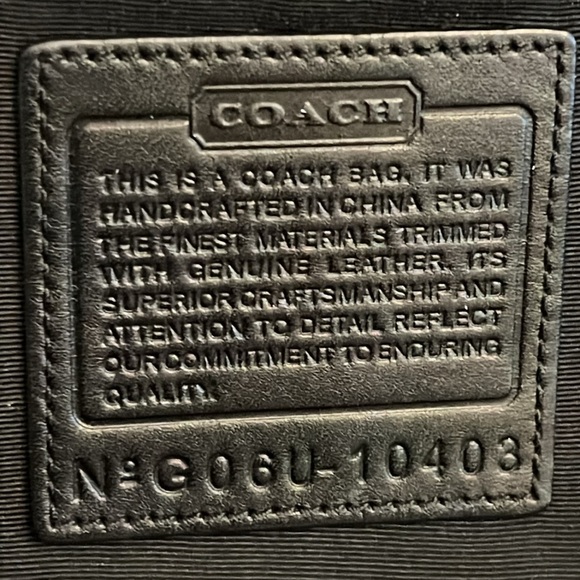 Coach Shoulder/Crossbody Legacy Signature Bag - Picture 5 of 8